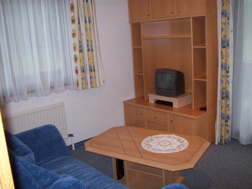 Appartements Romantica Längenfeld Quarto foto